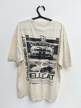 Hollister Dodge Challenger SRT Hellcat Boxy Fit Graphic T-Shirt Size L